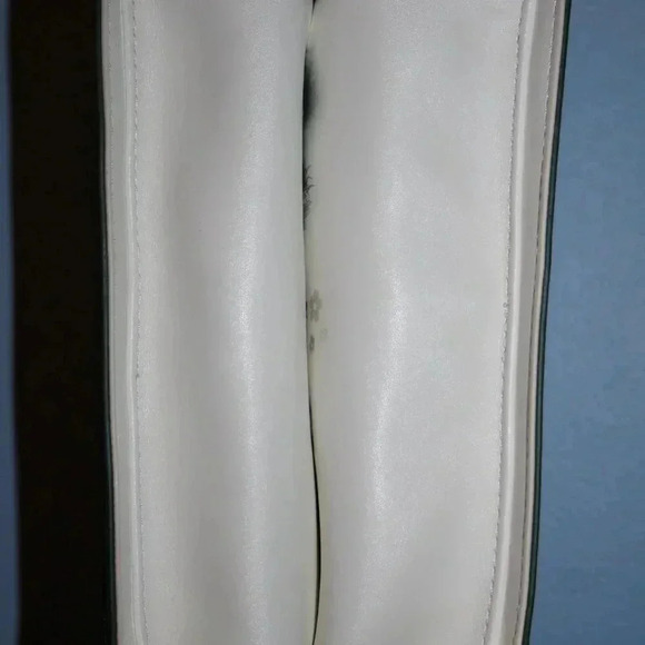 LOUNGEFLY DISNEY CLASSIC BOOKS BAMBI COVERTIBLE CROSS BODY BAG RARE NWT - Picture 11 of 16